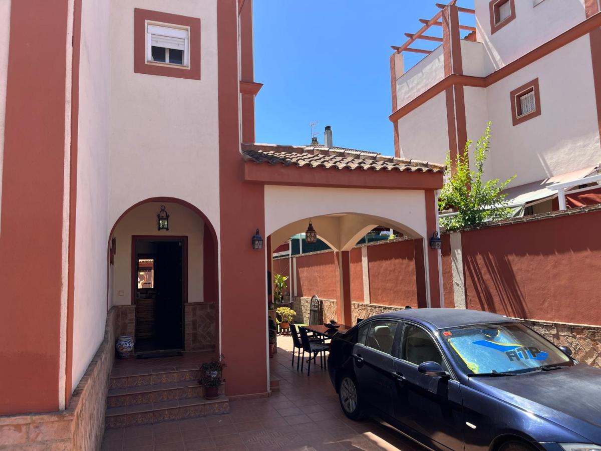 Casa Con Piscina Cerca De Sevilla Buitenkant foto