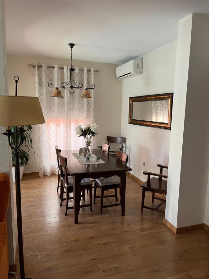 Casa Con Piscina Cerca De Sevilla Buitenkant foto